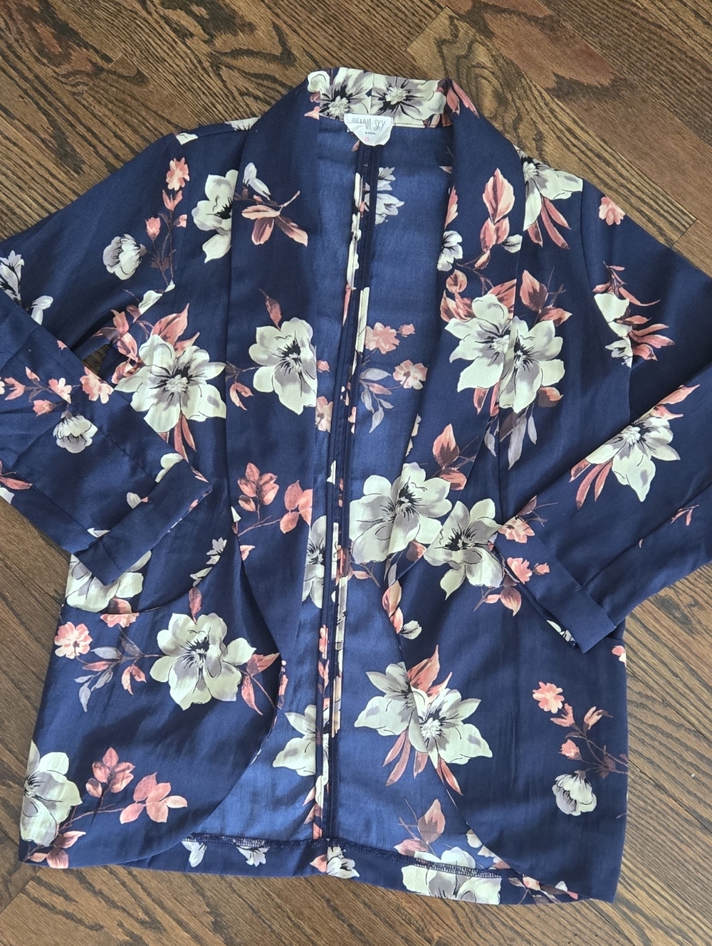 sienna sky | size xs | blue floral open front flowy lightweight cardigan
